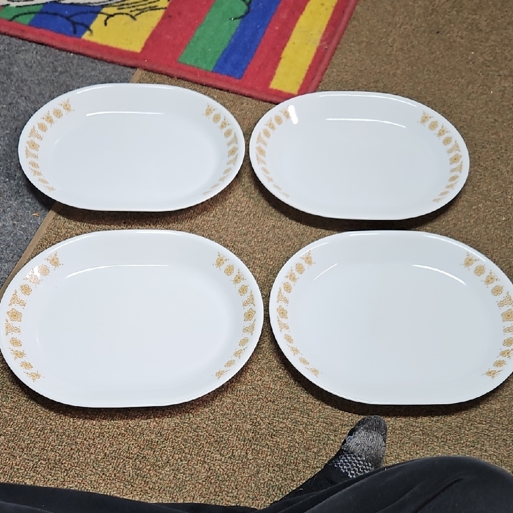 Corelle Golden Butterfly Serving Platters , Set Of 4, Great Condition